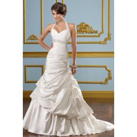 Vestido de noiva de luxo sexy com decote halter e corpete plissado