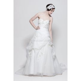 Vestido de noiva de luxo clássico sem mangas com flor