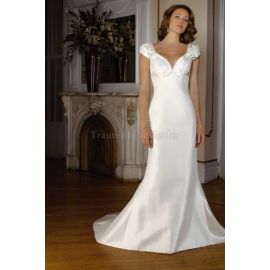Vestido de noiva moderno e glamoroso de cetim com cauda capela