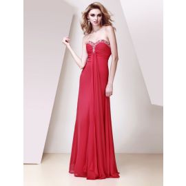 Elegante vestido de noite de chiffon vermelho com decote em coração