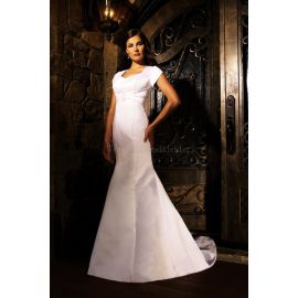 Vestido de noiva moderno estilo sereia capela trem mangas curtas