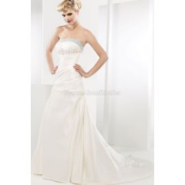 Vestido de noiva simples cintura baixa cauda cauda caudal
