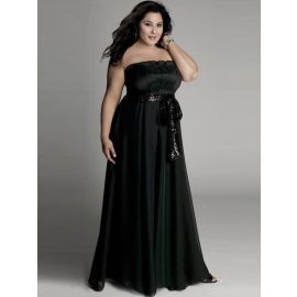 Elegantes vestidos de baile plus size preto com cinto