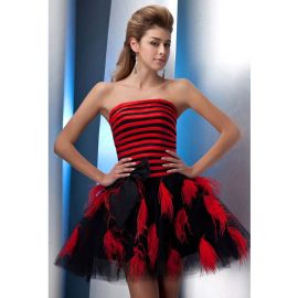Vestidos de baile incomuns curtos vermelho-preto com primavera